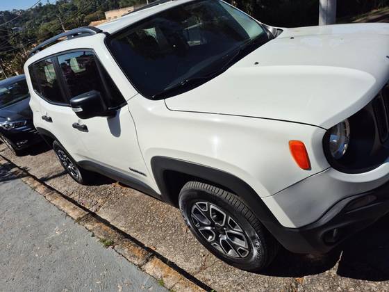 JEEP RENEGADE 2.0 16V TURBO DIESEL CUSTOM 4P 4X4 AUTOMÁTICO